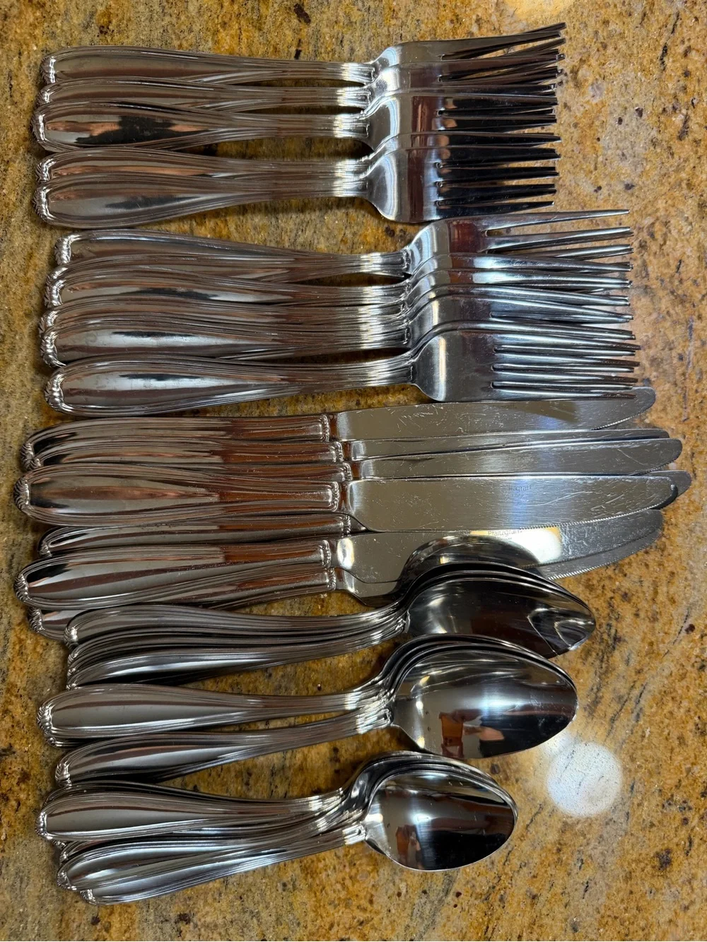 Linden 40 Flatware Set, Service for 8, Stainless Steel.